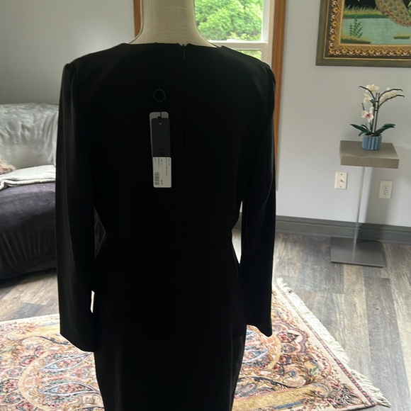 Black halo dress - Picture 10 of 14